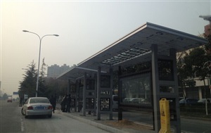 湖北候車亭第一期安裝完畢